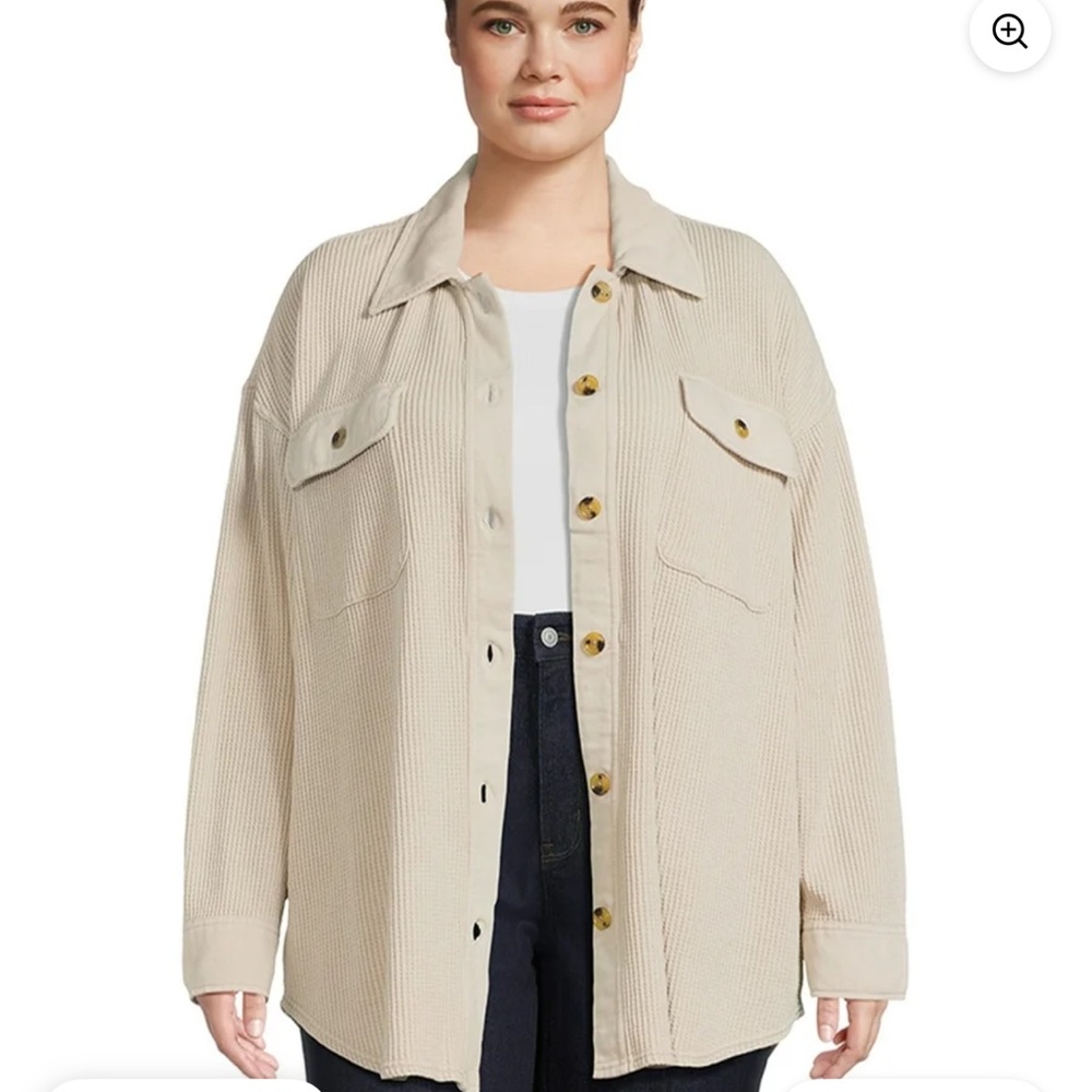 Terra & Sky Women's Beige Waffle Button Up Shirt